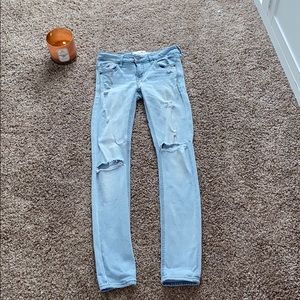 light blue ripped skinny jeans
